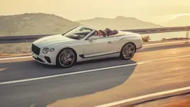 2019-bentley-continental-gt-convertible-unveiled-207-mph-luxury-droptop.webp
