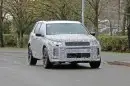 2020-land-rover-discovery-sport-spied-in-uk-with-full-redesign-thumbnail_9.webp