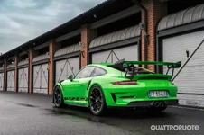 2019-Porsche-911-GT3-RS-22.webp