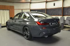2020-bmw-330i-shows-off-dravite-grey-metallic-and-m-sport-goodies_14.webp