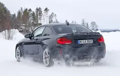 BMW%20M2%20CS-CSL%2010.webp