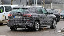 2019-bmw-x5-spy-photo18.webp