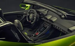 1b7c9091-lamborghini-huracan-evo-spyder-26.webp