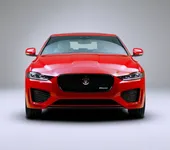 b5b8814d-2020-jaguar-xe-facelift-32.webp