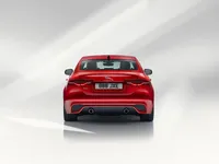 fb508012-2020-jaguar-xe-facelift-25.webp