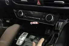 hyundai-sonata-spied-inside-1.webp