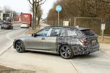 2020-bmw-3-series-touring-spied-winter-testing-with-m-sport-package_21.webp