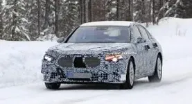b5fddc54-2020-mercedes-benz-s-class-spy-shots-1-300x163.webp