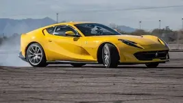 2018-Ferrari-812-Superfast-front-three-quarter-in-motion-4.webp