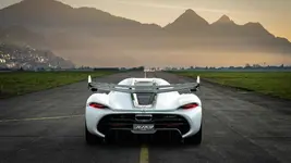 koenigsegg-jesko-in-lucerne.webp