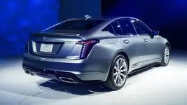 2020-Cadillac-CT5-Sport-5.webp