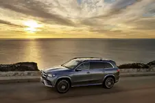 2020-Mercedes-Benz-GLS-28.webp
