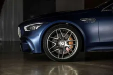 mercedes_amg_gt_63_s_four_door_15101822.webp