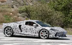 mclaren_grand_tourer_043.webp