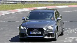 next-gen-audi-rs3-mule-spy-photo.webp