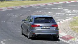 next-gen-audi-rs3-mule-spy-photo.webp