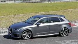 next-gen-audi-rs3-mule-spy-photo.webp