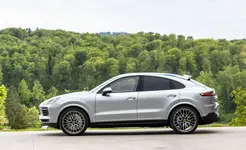 2020-porsche-cayenne-coupe-104-1558530258.jpg?crop=0.793xw:0.727xh;0.207xw,0.webp
