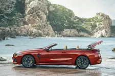 BMW-M8-CONVERTIBLE-EXTERIOR-design-17.webp
