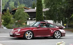 2880-1800-crop-porsche-993-turbo-s-c652916102016101447_1.webp