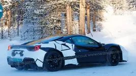 ferrari_hybrid_v6_102.webp