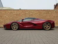 Rosso-Rubino-Burgundy-LaFerrari-For-Sale-UK-1.webp