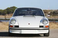 84360205-porsche-911-carrera-rs-10.webp