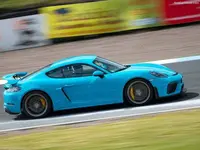 Porsche-718_Cayman_GT4-2020-800-2b.webp
