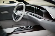 cadillac-escala-interior-41.webp