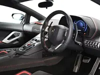 LAMBORGHINI-Aventador-LP-740-4-S-Coupe-Red-Centre-Locks.6207_2.webp
