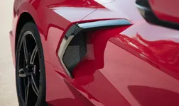 2020-Chevrolet-Corvette-Stingray-053.webp