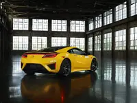 9b81bdc7-2020-acura-nsx-indy-yellow-pearl-4.webp
