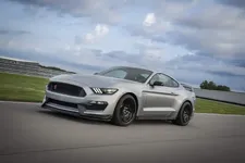 39e40f38-2020-ford-mustang-gt350r-1.webp