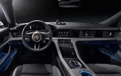 Taycan_Interior-3.webp