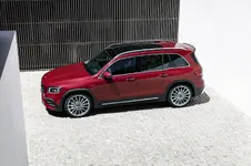 Mercedes_AMG_GLB_35_4MATIC_Kompakt_SUV_Offroad_IAA_2019_1_19C0560_039.webp