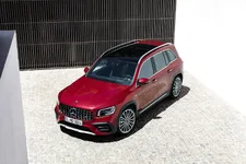4815c8cb-2020-mercedes-amg-glb-35-10.webp
