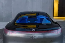 IAA-2019-mercedes-benz-vision-eqs-concept-electric-designboom06.webp