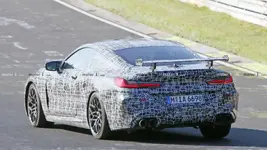 bmw-m8-with-additional-rear-wing-spy-photo.webp