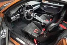 bc5cd5c8-2018-porsche-911-gt3-_4.webp