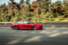 2020-audi-rs7-101-1569274018.webp