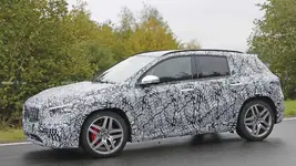 2021-mercedes-amg-gla-45-spy-photo.webp
