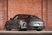 2018-porsche-911-gt3-coupe (17).webp