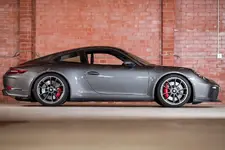 2018-porsche-911-gt3-coupe (19).webp
