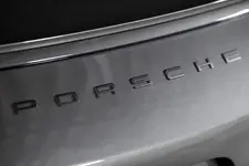 2018-porsche-911-gt3-coupe (25).webp