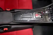 2018-porsche-911-gt2-rs (6).webp