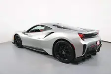 2019-ferrari-488-pista (5).webp
