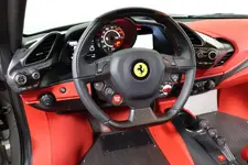 2019-ferrari-488-pista (3).webp