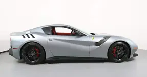 2017-ferrari-f12-tdf (2).webp