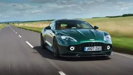 2019 Aston Martin Vanquish Zagato Shooting Brake-2.webp