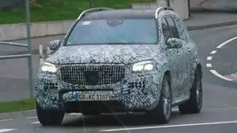 mercedes-maybach-gls-spy-video.webp
